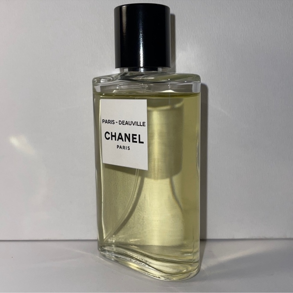 CHANEL DEAUVILLE - Picture 2 of 9